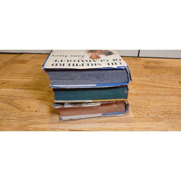 ZANE GREY NOVELS HARDCOVER BOOKS - LOT OF 3 - 1923, 1933, 1930 - Picture 6 of 11